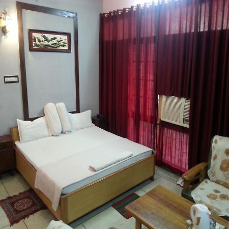 Hotel Royal Inn Patna  Dış mekan fotoğraf